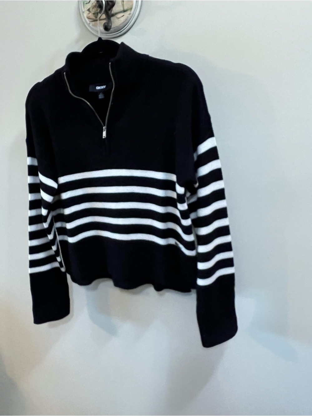 DNKY Striped 1/4 -Zip Sweater - Black & White Size Small